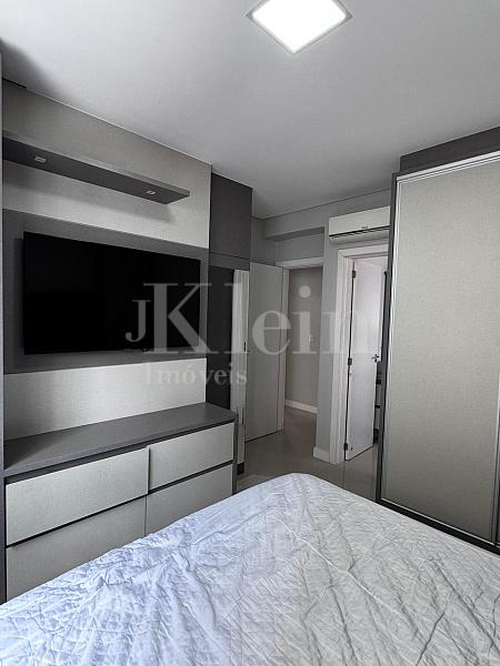 Su�te do apartamento no SC Marine Residence na Meia Praia em Itapema