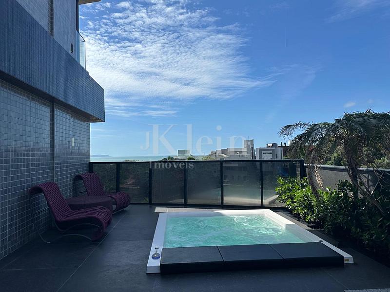 Jacuzzi do Rotterdam Park em Balne�rio Perequ� | Porto Belo