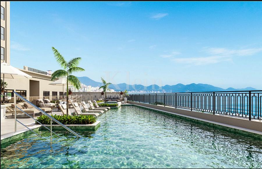 Piscina do Palais Royal em Balne�rio Perequ� | Porto Belo