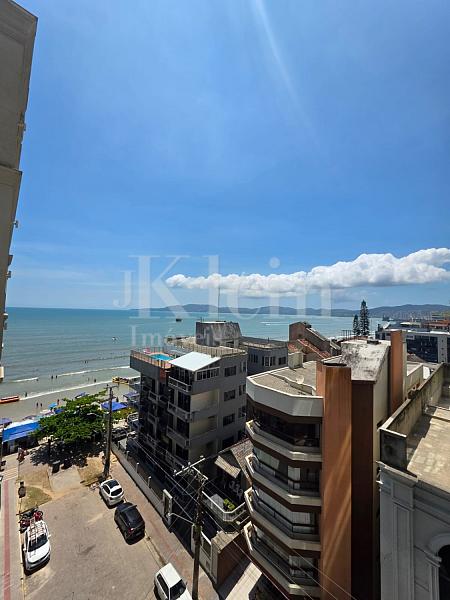 Sacada apartamento � venda no Horizon Palace em Itapema