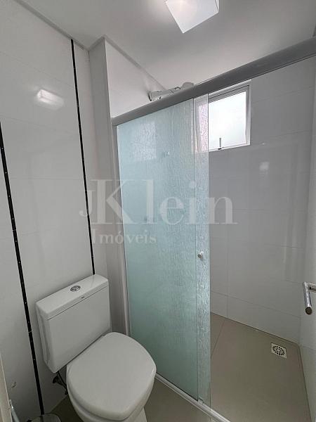 Banheiro da su�te do apartamento do Diamante Residence na Meia Praia em Itapema