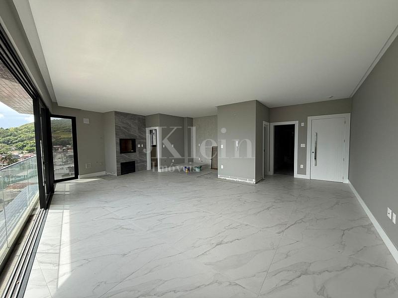 Living apartamento � venda no Rotterdam em Porto Belo