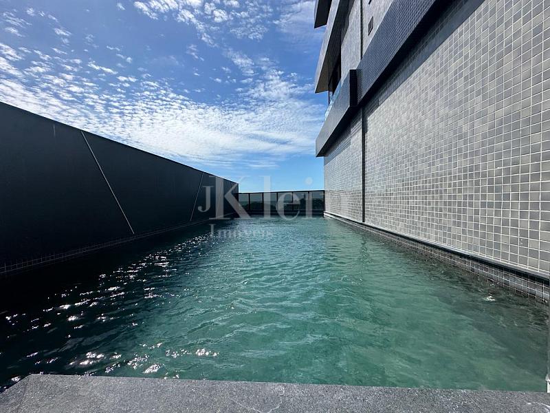 Piscina do Rotterdam Park em Balne�rio Perequ� | Porto Belo