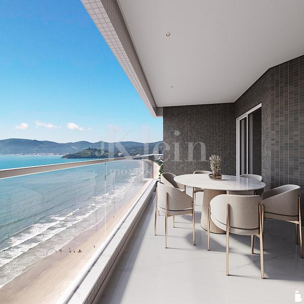 Sacada do apartamento do Acquamarine Palace Residence em Porto Belo