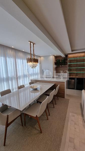 Apartamento mobiliado � venda Times Square em Itapema I Meia Praia