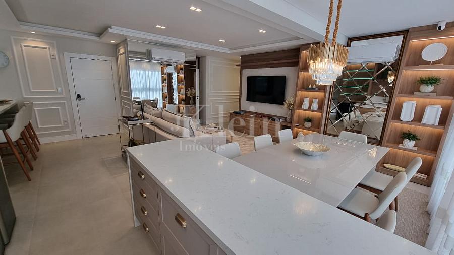Apartamento mobiliado � venda Times Square em Itapema I Meia Praia