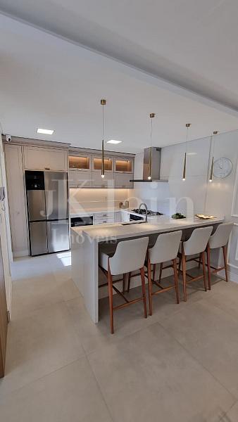 Apartamento mobiliado � venda Times Square em Itapema I Meia Praia