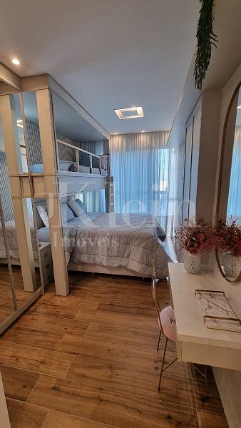 Apartamento mobiliado � venda Times Square em Itapema I Meia Praia