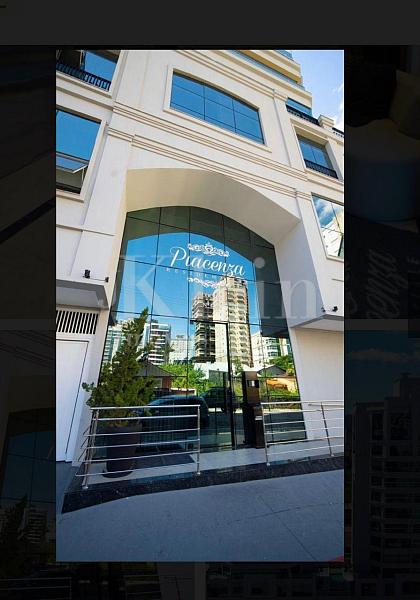 Edif�cio Piacenza Residenziale em Itapema I Meia Praia