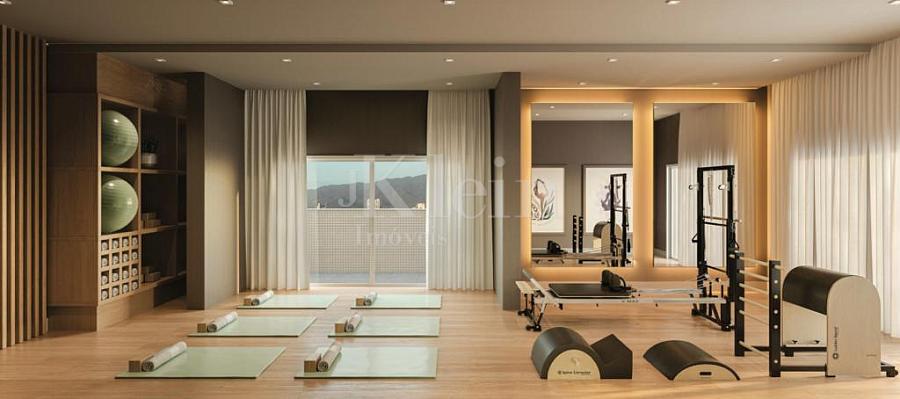 Espa�o fitness do New Village Home Club no Centro em Itapema