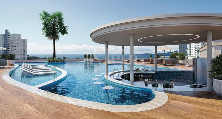 Piscina do New Village Home Club no Centro em Itapema