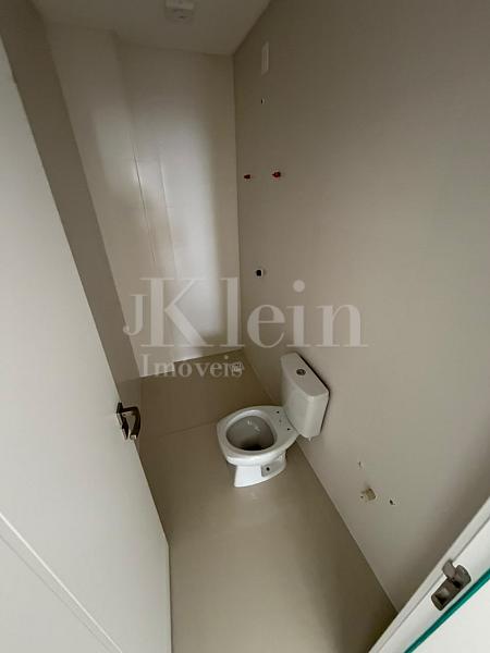 Apartamento pronto � venda em Itapema - Meia Praia 47