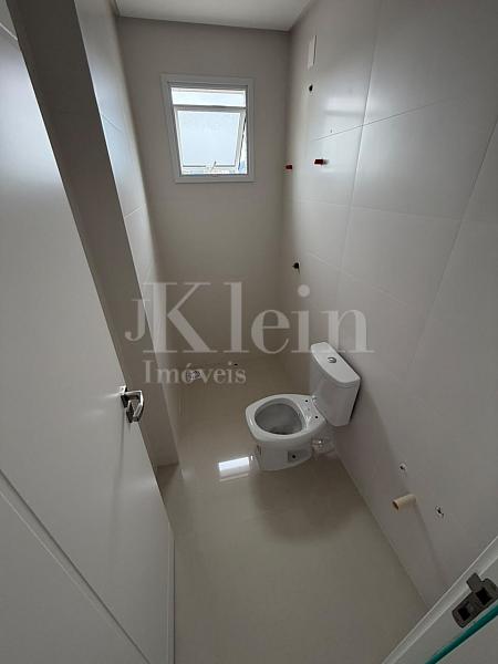 Apartamento pronto � venda em Itapema - Meia Praia 48