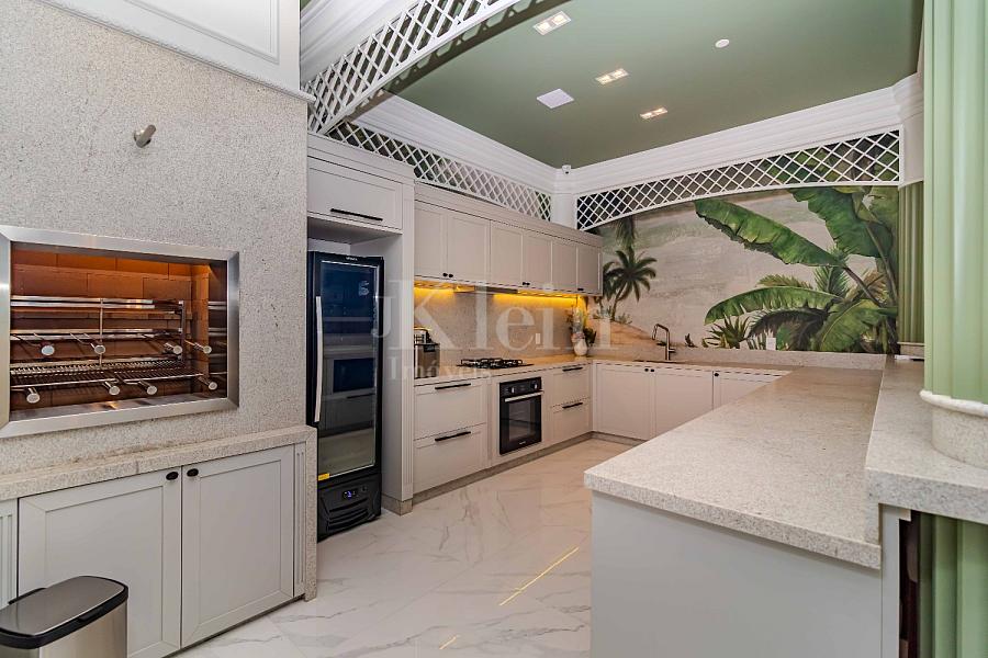 Cozinha do sal�o de festas do Magnolia da Dallo no Centro em Itapema