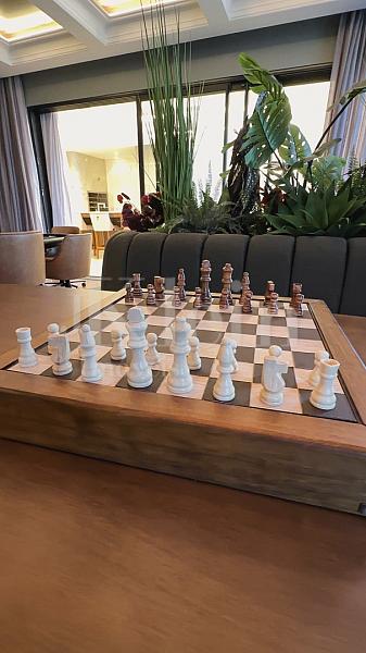 Sal�o de jogos do St Clair em Itapema