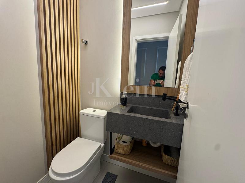 Lavabo do apartamento � venda no Villarrica Residencial na Meia Praia em Itapema