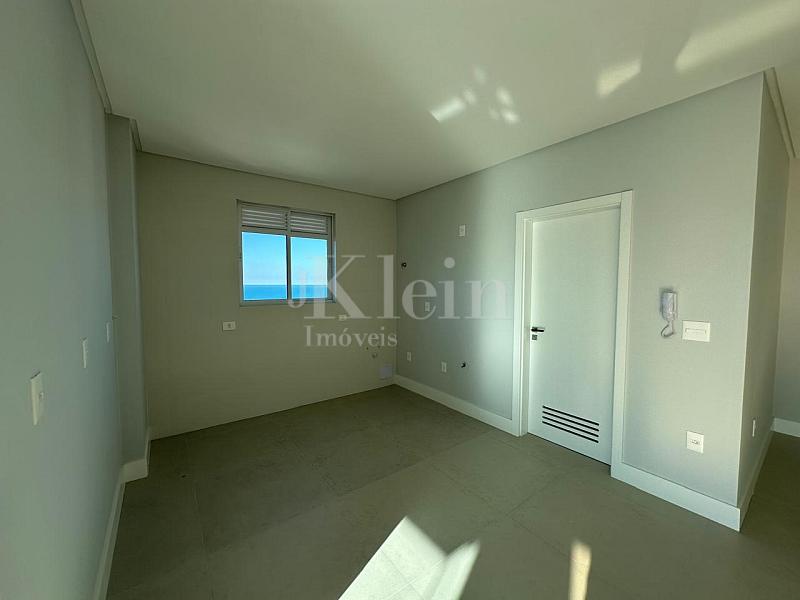 Cozinha do apartamento � venda no Edif�cio EL Elyon em Meia Praia Itapema