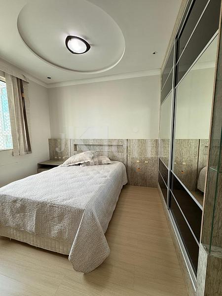 Su�te do apartamento do Breeze Palace Residence na Meia Praia em Itapema