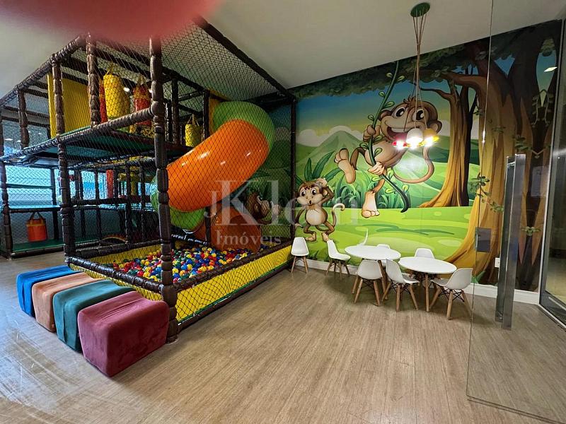 Brinquedoteca no Vila das Aroeiras Residence apartamento � venda em Meia Praia Itapema