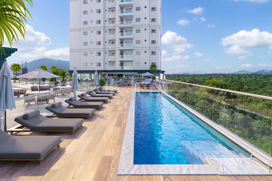 Piscina com raia do Green Ville Home Club na Meia Praia em Itapema