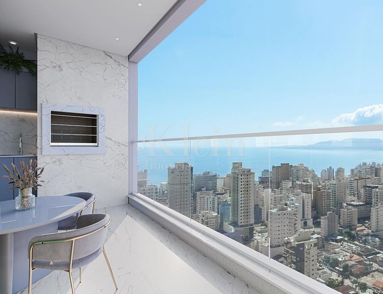 Sacada do apartamento � venda no Green Ville Home Club na Meia Praia em Itapema