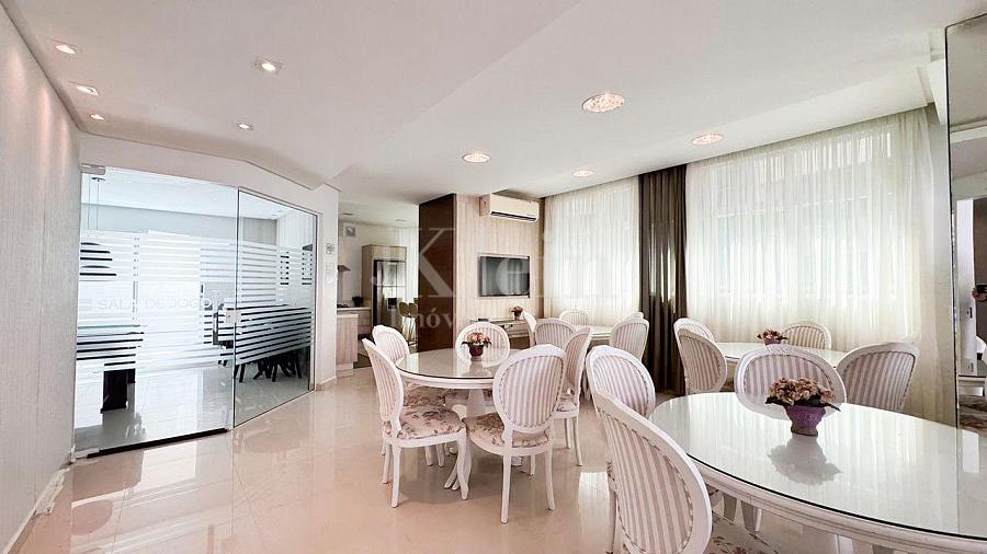 Sal�o de Festas Classic Residence em Meia Praia Itapema