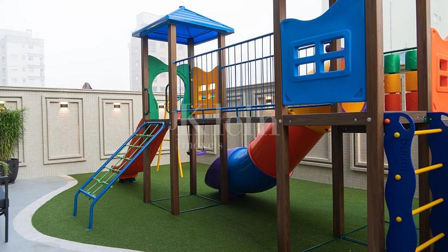 Playground do ed�ficio Greta Palace em Meia Praia | Itapema