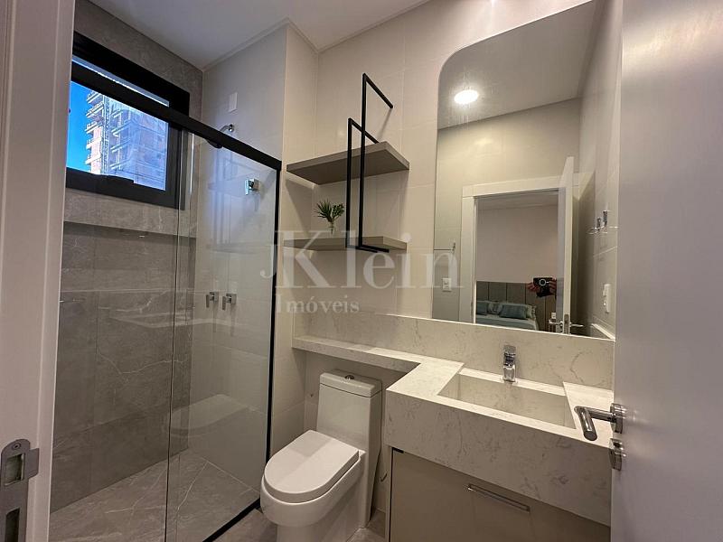 Banheiro da su�te do apartamento do Libreville Concept em Porto Belo