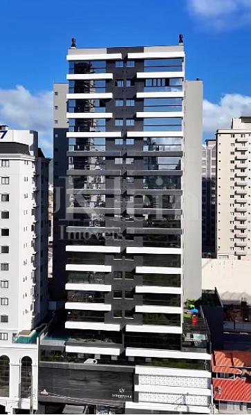 Fachada do Libreville Concept em Porto Belo