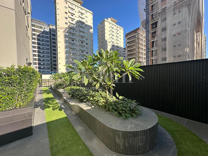 �rea externa do Libreville Concept em Porto Belo