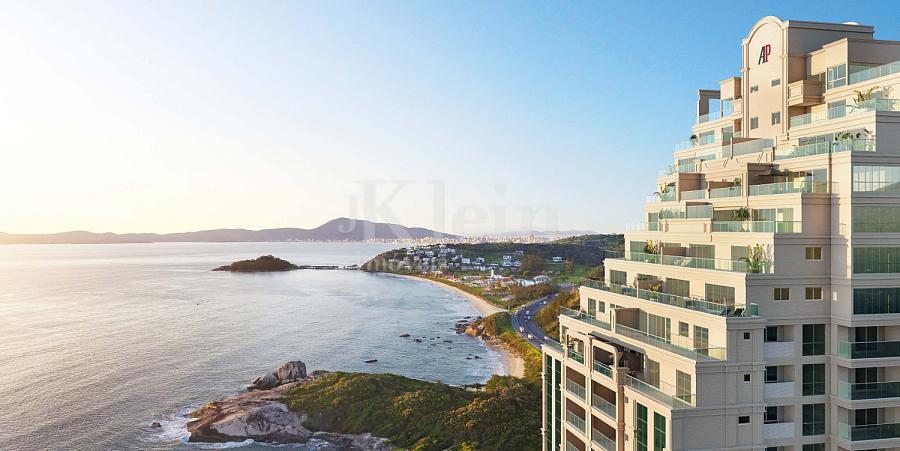 Fachada do topo do Nautilus Beach Home no Ilhota em Itapema