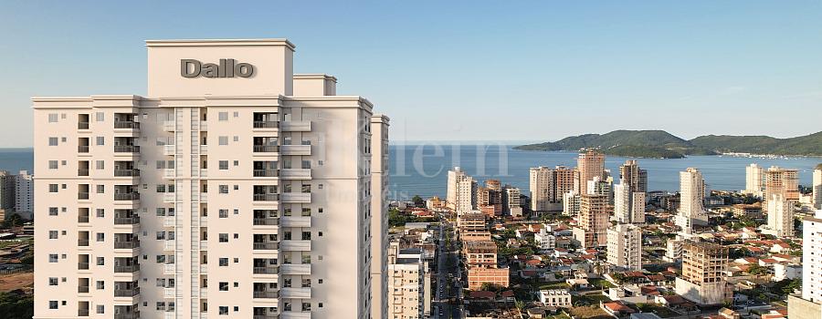 Fachada do topo do Jardim Moli�re no Balne�rio Perequ� em Porto Belo