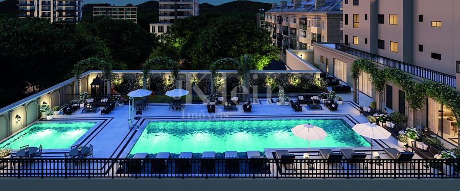 Piscina do Edif�cio Le Jardin em Itapema | Centro