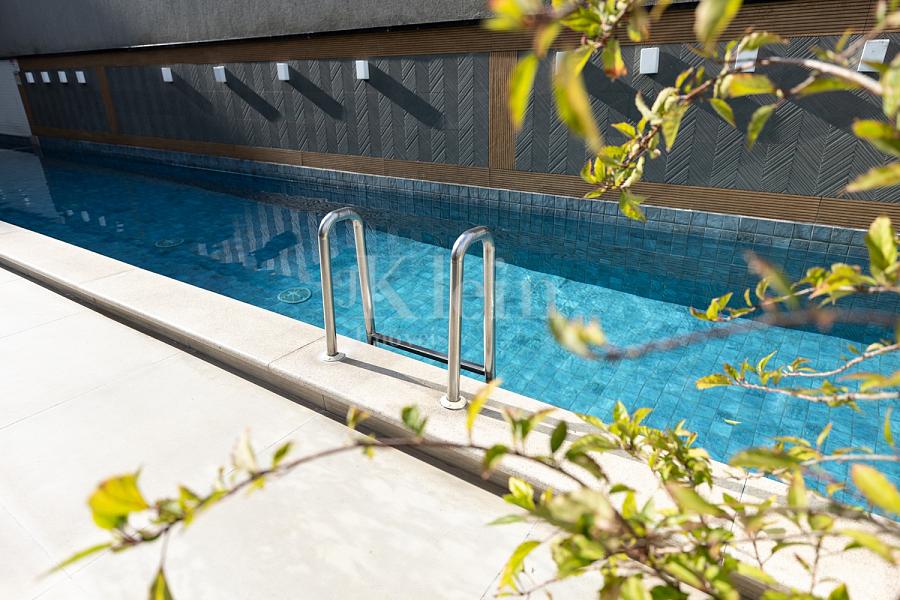 Piscina do Edif�cio Sublime Residence em Meia Praia | Itapema