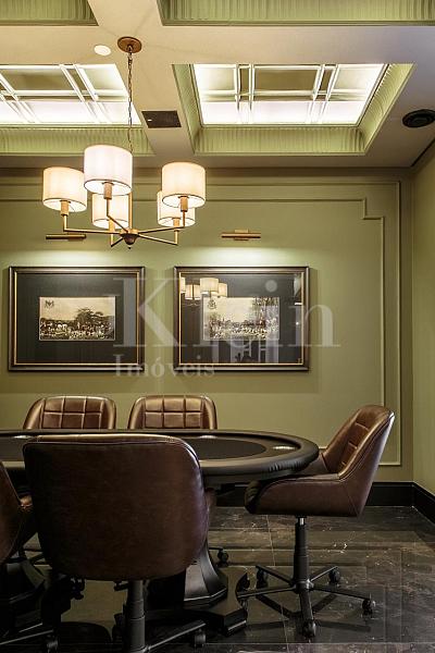 Sala de jogos do Ristretto Dallo no Centro de Itapema