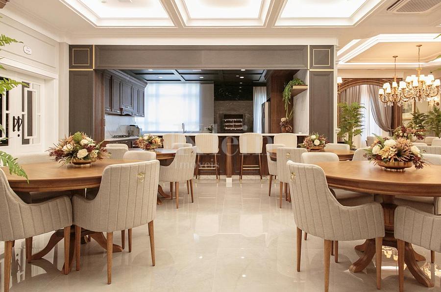 Sal�o Festa do Ristretto Dallo no Centro de Itapema