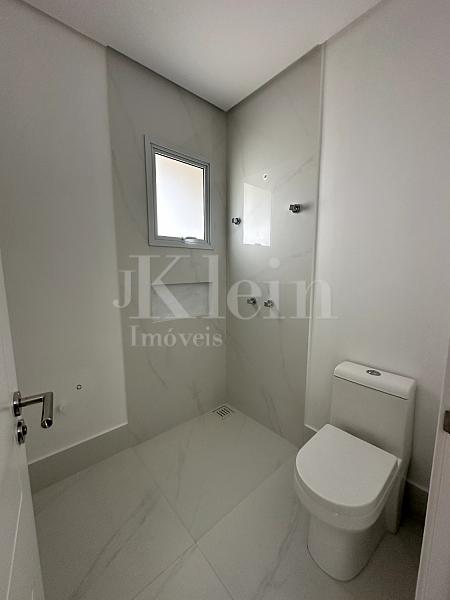 Banheiro da su�te 2 do apartamento no San Lorenzo no Centro em Itapema