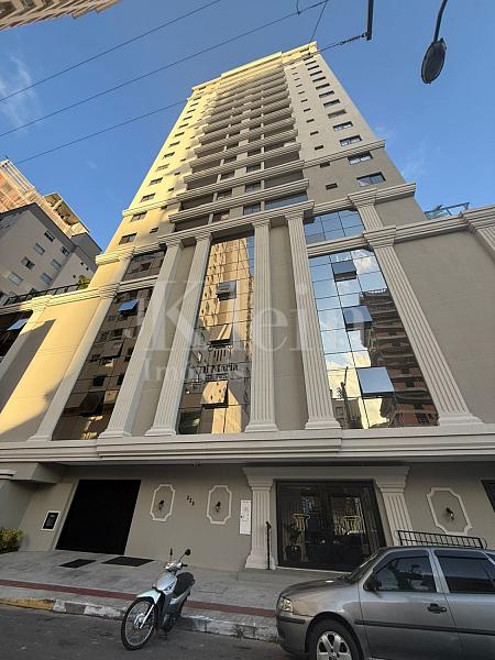 Fachada do Di Maria Residencial no Morretes em Itapema