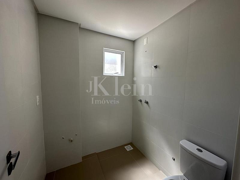 Banheiro da su�te do apartamento do Hamburgo Residence em Itapema