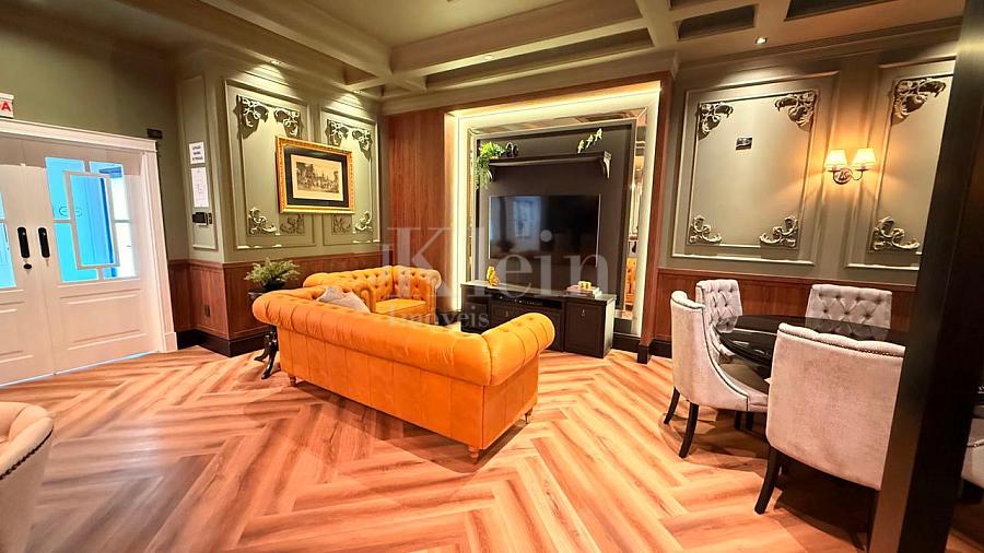 Sal�o de festas Maison Lafayette Dallo na Meia Praia em Itapema