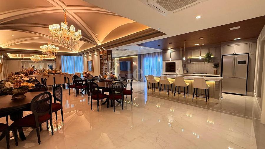 Sal�o de festas Maison Lafayette Dallo na Meia Praia em Itapema