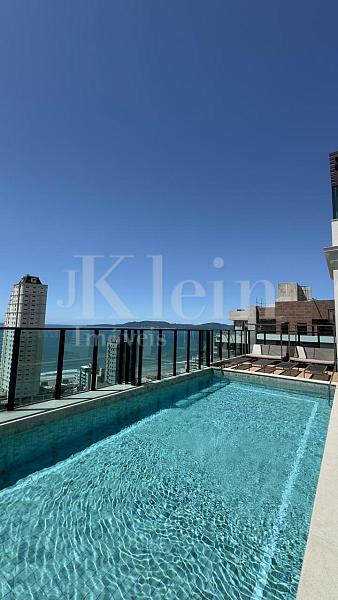 Rooftop Belle Maison Residence em Itapema