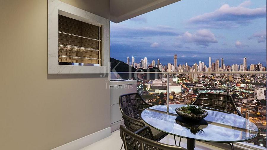 Sacada do apartamento do Classic Home Club em Cambori�