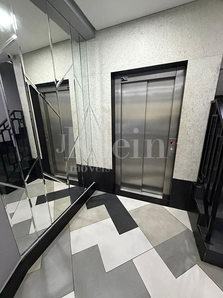 Elevador edif�cio Dona Nina