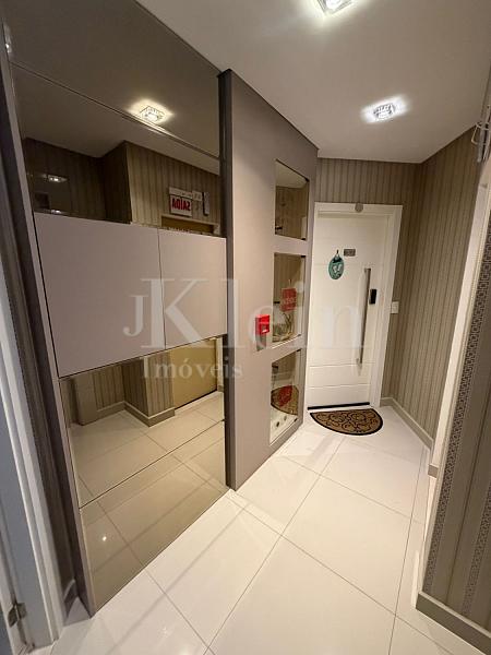 Cozinha do apartamento no edif�cio Jo�o Reis em Itapema