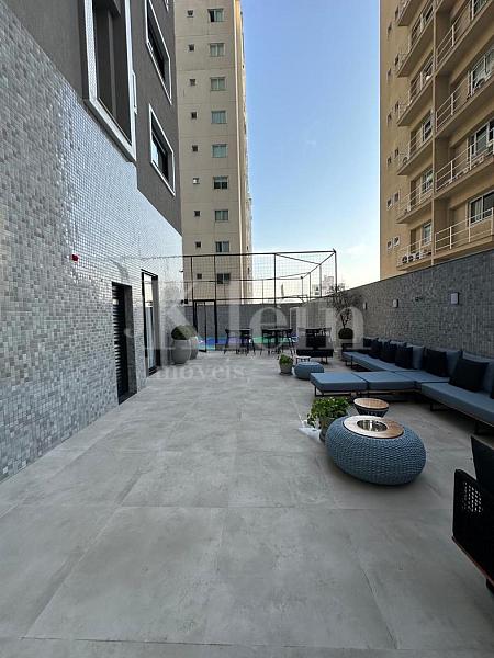 �rea externa do lazer do Times Square em Itapema