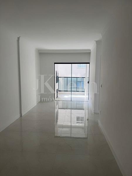 Living do apartamento do Alexandrita Residencial em Itapema