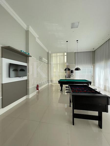 Sala de jogos do Prov�ncia Di Vicenza na Meia Praia em Itapema