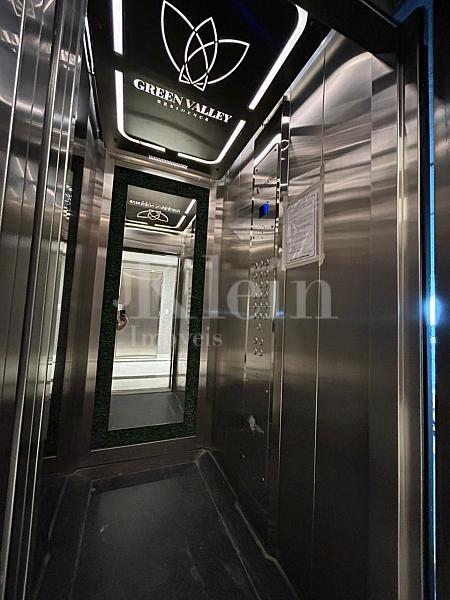 Elevador do Green Valley Residence no Morretes em Itapema