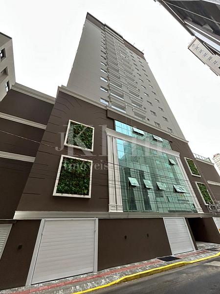 Fachada do Green Valley Residence no Morretes em Itapema